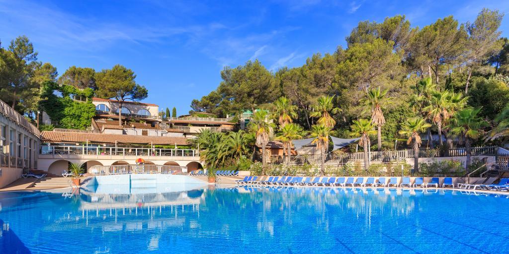 Frantheor Frejus 5 Etoiles Hotel Exterior photo